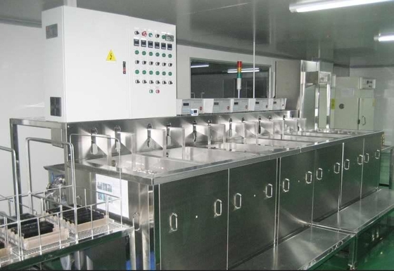 SpA completamente automatico della scanalatura della macchina undici di pulizia ultrasonica di vetro ottico controllato
